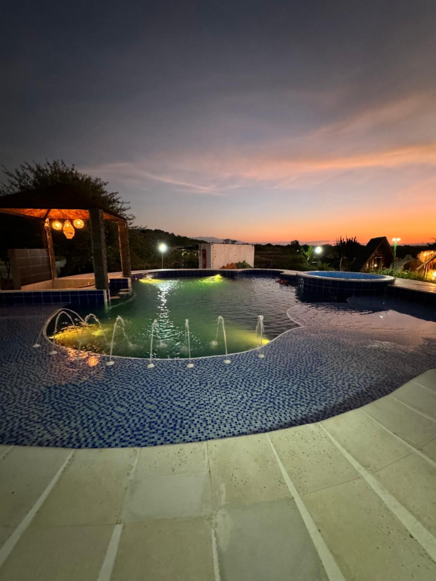 Hotel Luna Azul Tatacoa Villavieja Luaran gambar